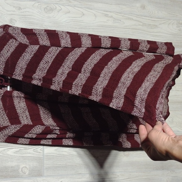 Open Front Hoodie/Sweater - Picture 5 of 14